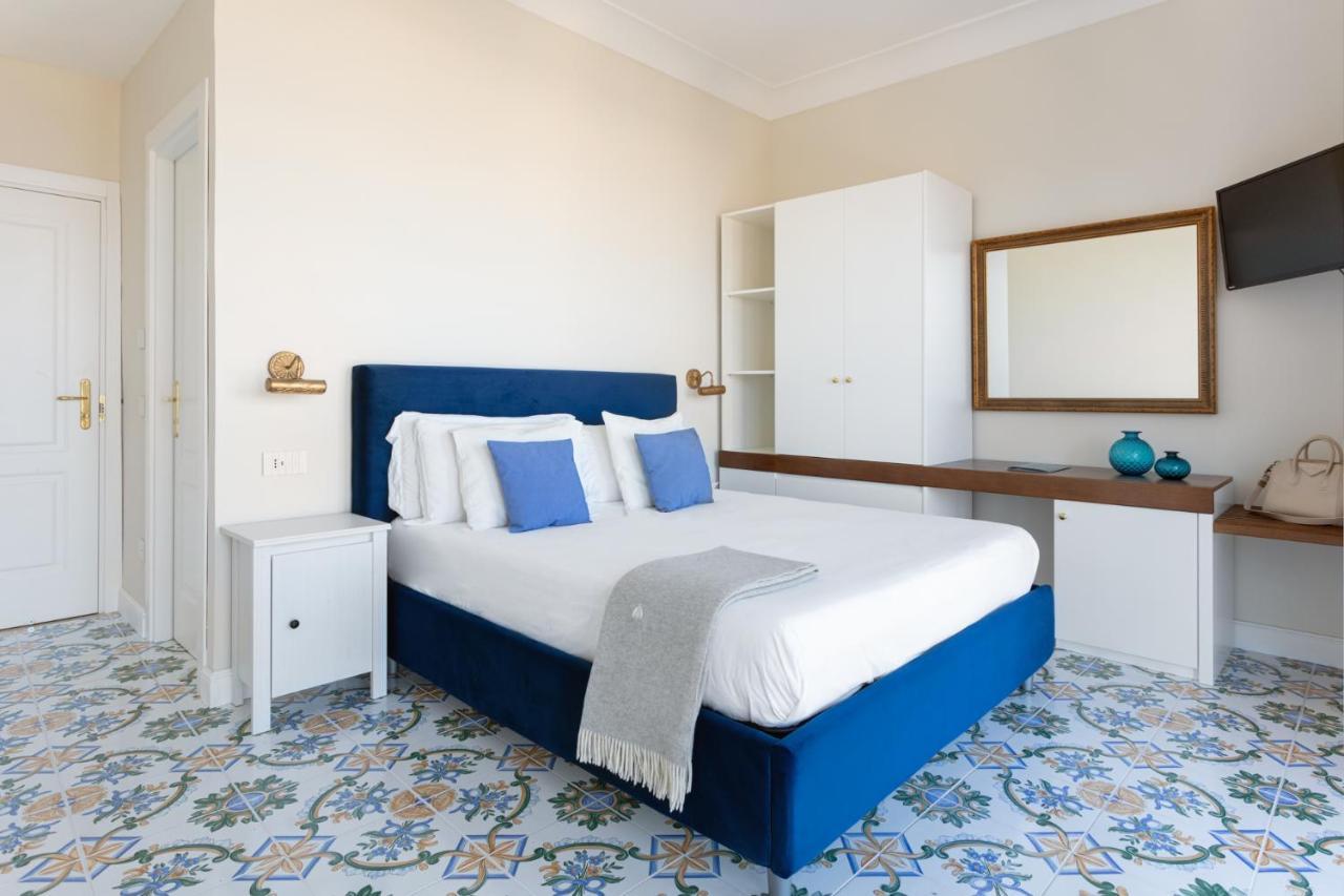 Deluxe Double Room Sea View